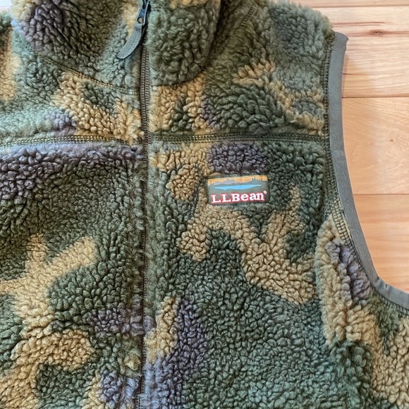 LL Bean xxs mountain pile fleece vest camouflage - Picture 2 of 5